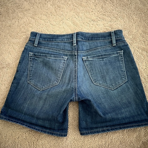LOFT Denim Shorts Roll Cuff - Picture 4 of 7